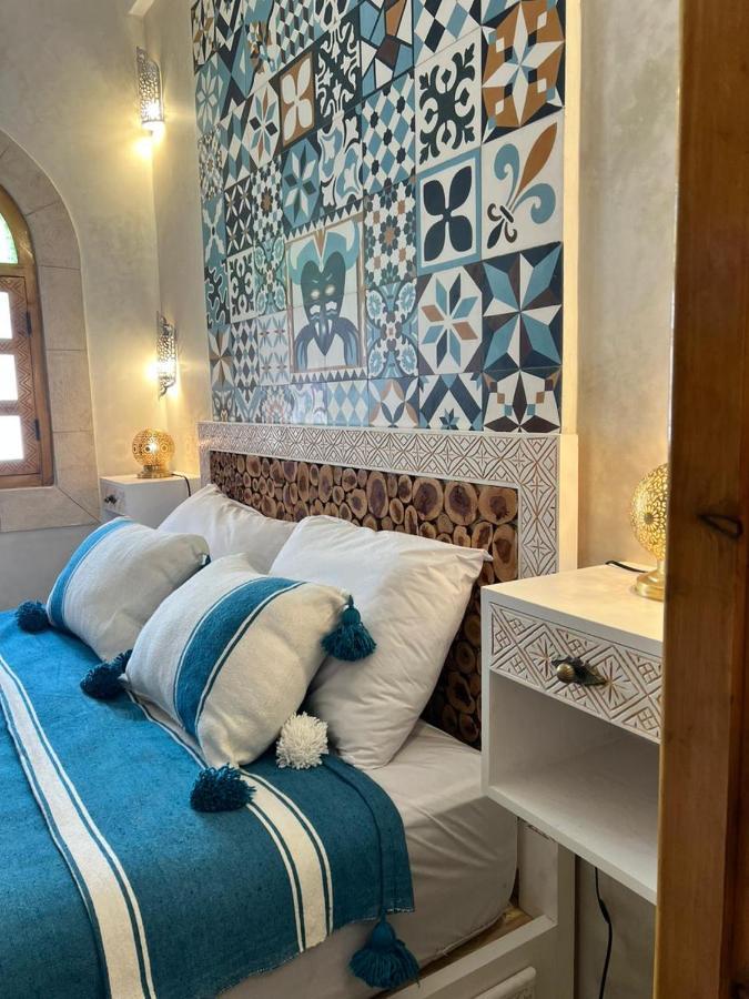 Riad Dar El Hania Hotel Есувейра Екстериор снимка